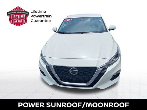 Certified 2021 Nissan Altima 2.5 SV FWD image 5