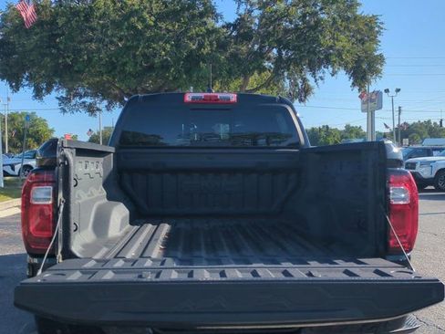 Used 2025 GMC Canyon Elevation w/ Convenience Package AWD/4WD image 13