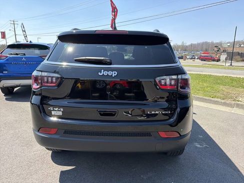 Used 2025 Jeep Compass Limited AWD/4WD image 7