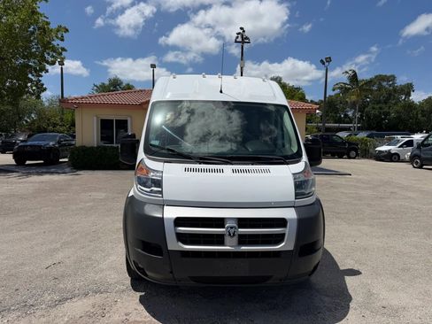 Used 2015 RAM ProMaster 3500 w/ Premium Appearance Group image 12