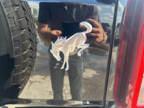 Used 2022 Ford Bronco Big Bend image 15