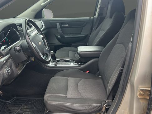 Used 2017 Chevrolet Traverse LT AWD/4WD image 9