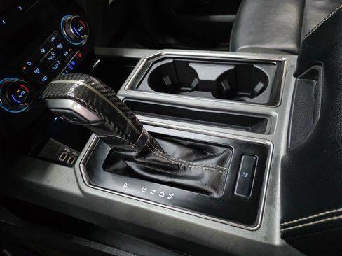 Used 2019 Ford F150 Raptor w/ Equipment Group 802A Luxury AWD/4WD image 32