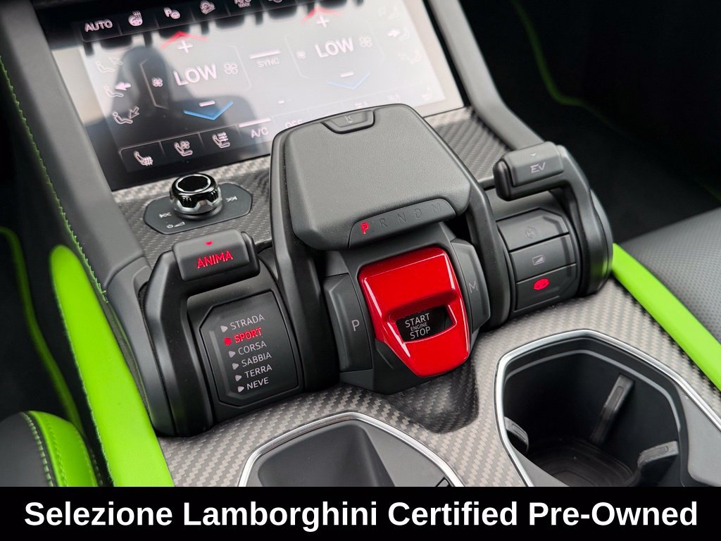 Used 2025 Lamborghini Urus S AWD/4WD image 37