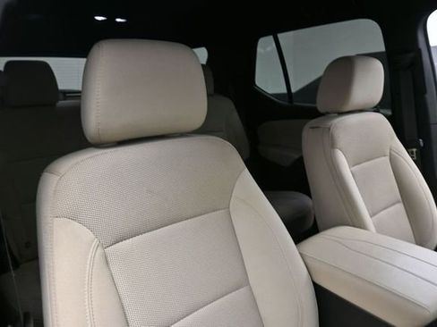 Used 2023 Chevrolet Traverse LS w/ Midnight/Sport Edition FWD image 30
