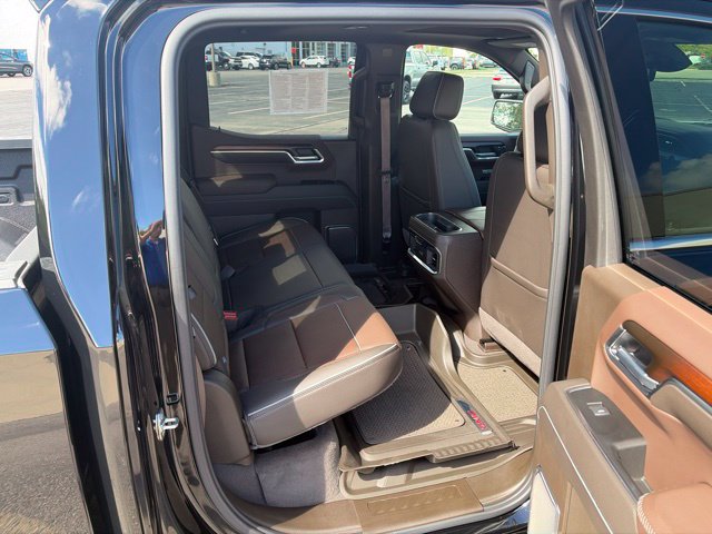 Used 2026 GMC Sierra 1500 Denali w/ Denali Reserve Package AWD/4WD image 14