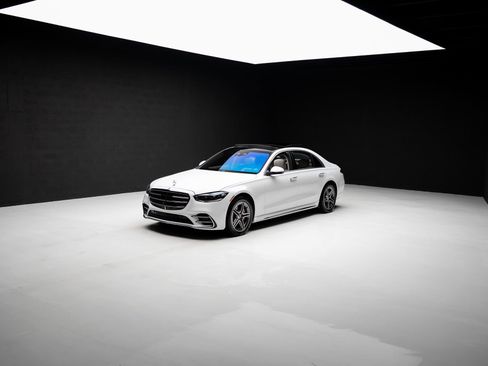 Used 2024 Mercedes-Benz S 580e 4MATIC Sedan w/ AMG Line image 81