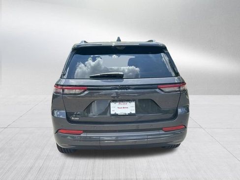 New 2026 Jeep Grand Cherokee Limited AWD/4WD image 6