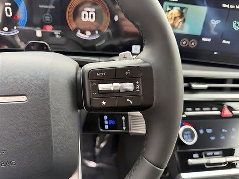 New 2026 Hyundai Santa Fe SEL image 17