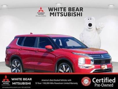 Used 2025 Mitsubishi Outlander SE
