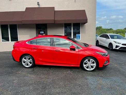 Used 2016 Chevrolet Cruze Premier FWD image 4