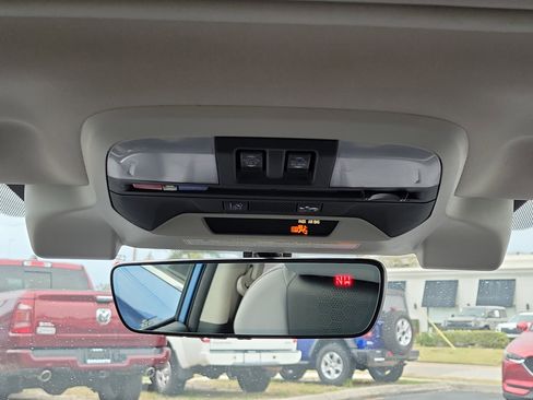 Used 2019 Subaru Crosstrek 2.0i Limited w/ Moonroof Package image 19