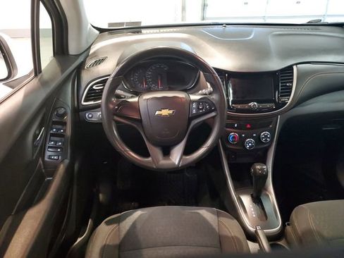 Used 2020 Chevrolet Trax LS w/ LPO, Protection Package AWD/4WD image 15