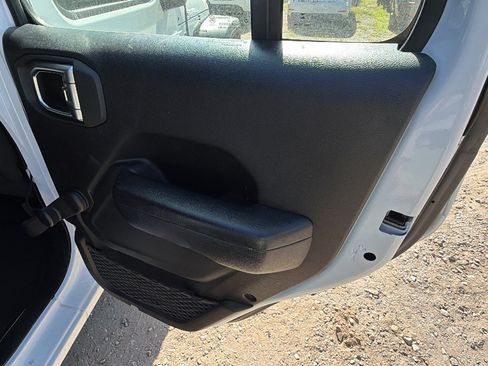 Used 2023 Jeep Wrangler Unlimited Sport AWD/4WD image 20