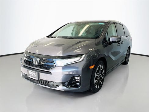 New 2026 Honda Odyssey Elite image 4