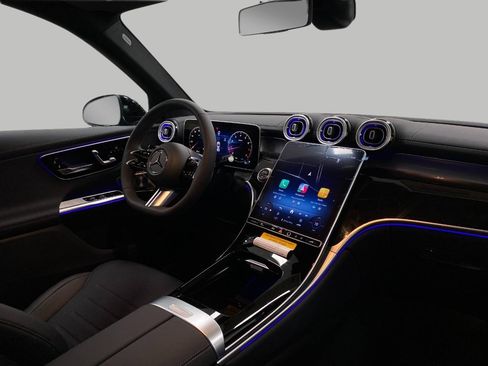 New 2026 Mercedes-Benz GLC 300 4MATIC image 18