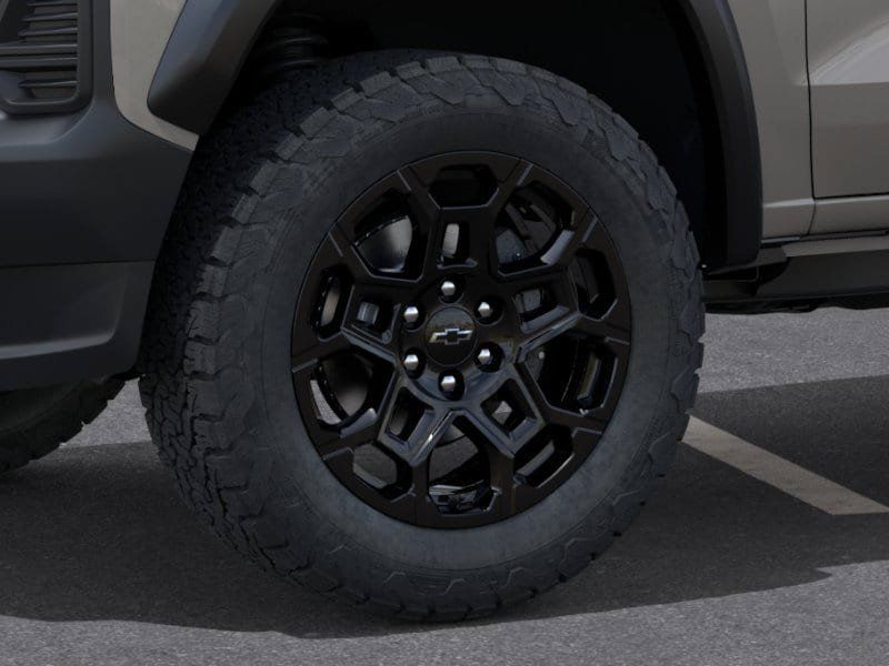 New 2026 Chevrolet Colorado Trail Boss w/ Midnight Edition AWD/4WD image 9