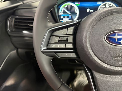 New 2025 Subaru Forester Limited image 12