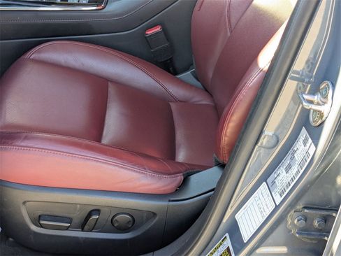 Used 2025 MAZDA CX-30 AWD 2.5 S w/ Preferred Package image 24