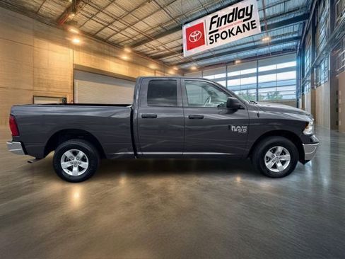 Used 2024 RAM 1500 Classic SLT AWD/4WD image 3