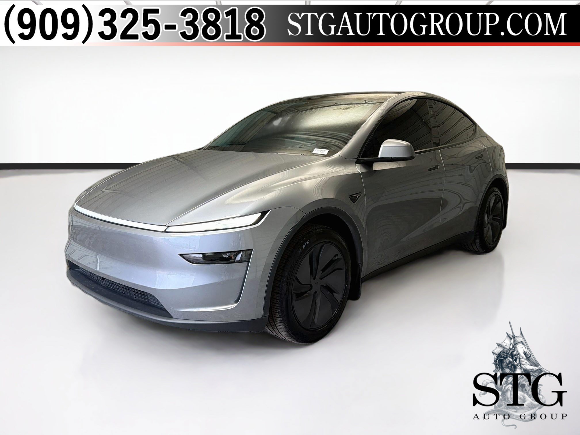 Used 2026 Tesla Model Y 2WD image 1