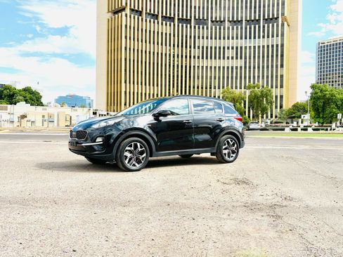 Used 2020 Kia Sportage EX w/ EX Technology Package AWD/4WD image 6