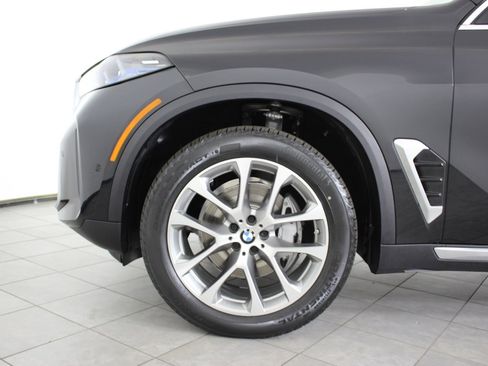 New 2026 BMW X5 sDrive40i w/ Premium Package image 11