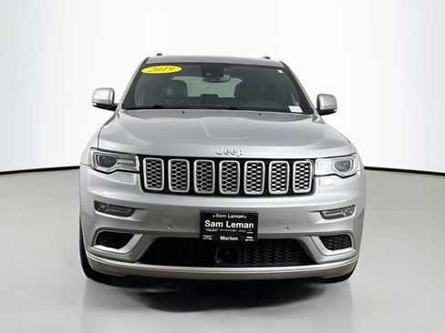 Used 2019 Jeep Grand Cherokee Summit AWD/4WD image 2