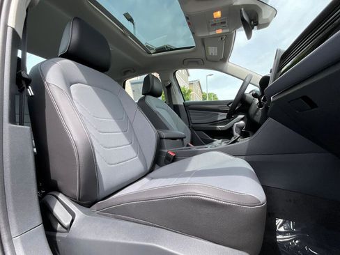 New 2026 Volkswagen Jetta SEL FWD image 12