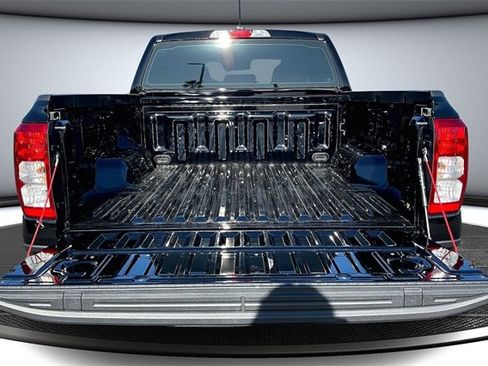 Used 2025 Ford Ranger XL image 7