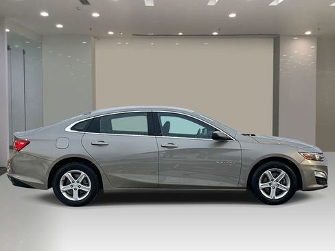 Used 2023 Chevrolet Malibu LT FWD image 5