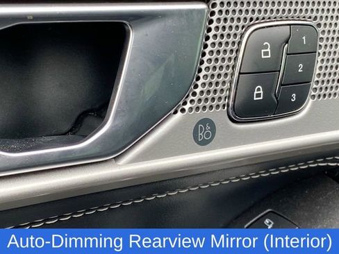 Used 2022 Ford Explorer ST image 25