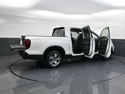 Certified 2026 Honda Ridgeline RTL image 37