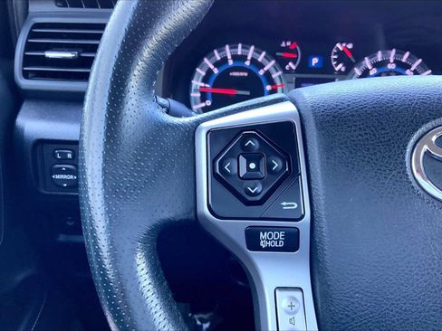 Used 2019 Toyota 4Runner SR5 Premium AWD/4WD image 22