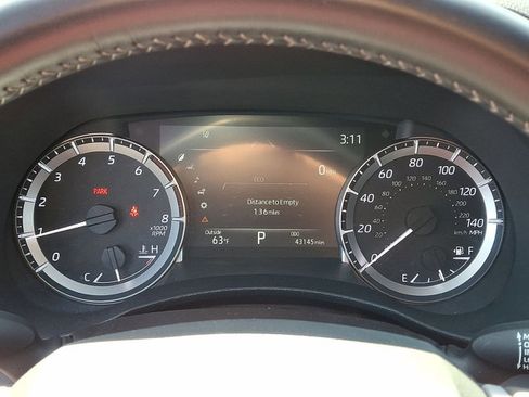 Used 2023 Toyota Highlander XSE image 14