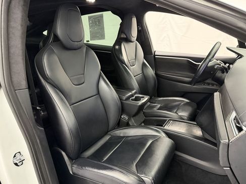 Used 2017 Tesla Model X 75D AWD/4WD image 31