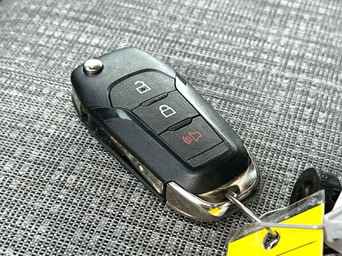 Used 2025 Ford F250 XLT w/ FX4 Off-Road Package AWD/4WD image 29