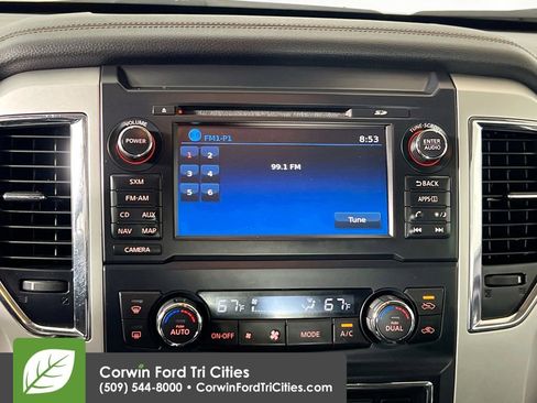 Used 2016 Nissan Titan SL image 21