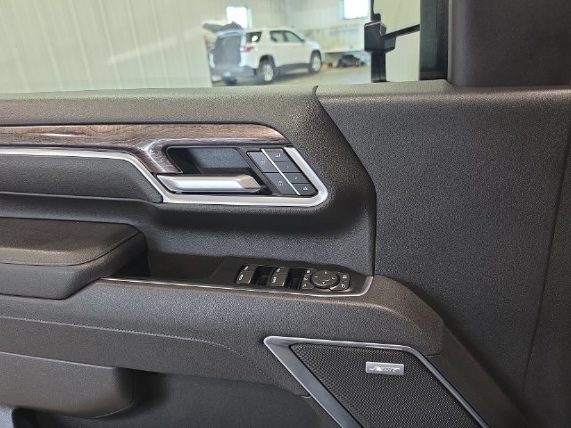 Used 2026 Chevrolet Silverado 3500 LTZ w/ LTZ Plus Package AWD/4WD image 20
