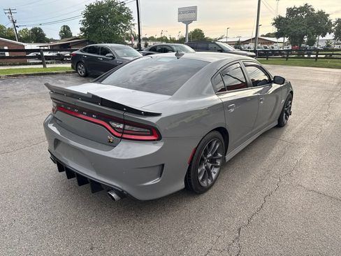 Used 2023 Dodge Charger Scat Pack w/ Plus Group RWD image 3