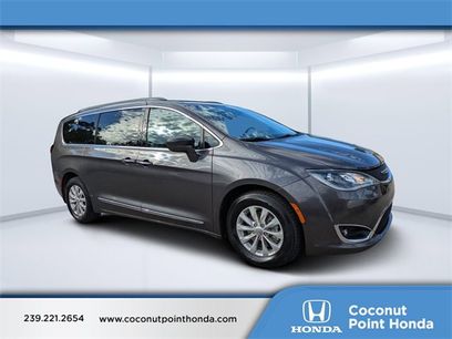 Used 2017 Chrysler Pacifica Touring-L