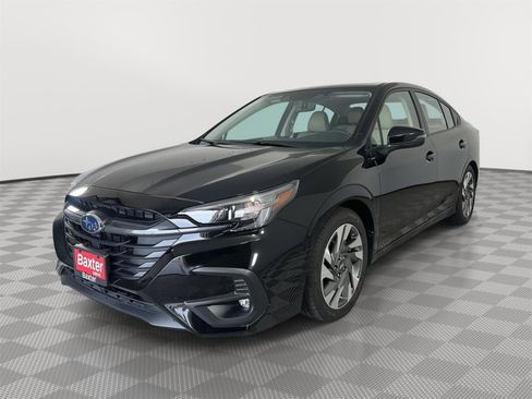 Used 2025 Subaru Legacy Limited AWD/4WD image 3