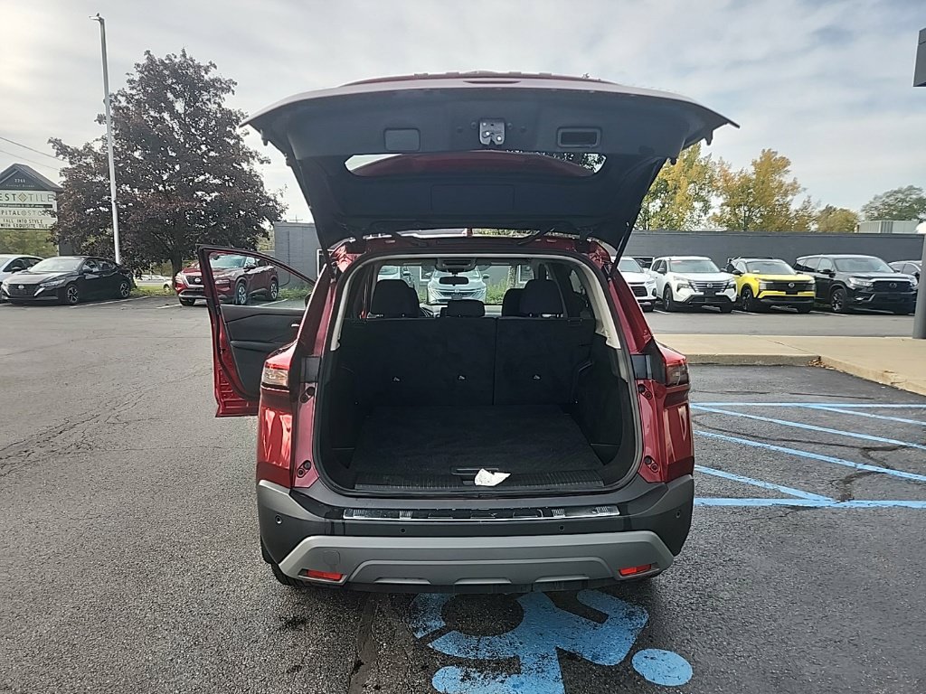 Certified 2023 Nissan Rogue SV AWD/4WD image 27