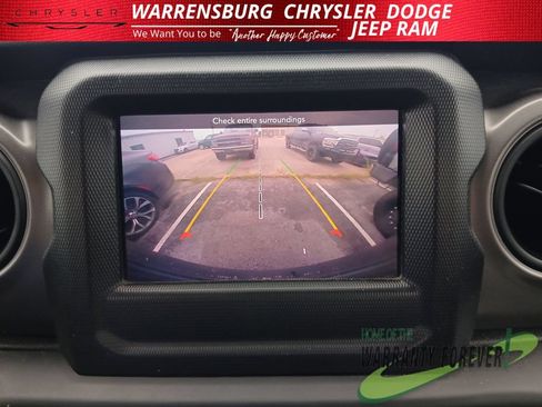 Used 2023 Jeep Wrangler Sport AWD/4WD image 23