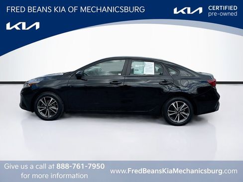 Certified 2023 Kia Forte LXS FWD image 4
