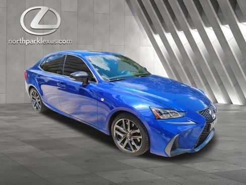 Certified 2020 Lexus IS 300 F Sport w/ Blackline Edition RWD image 5