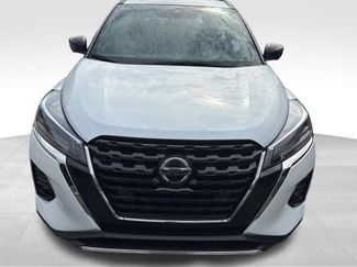 Certified 2021 Nissan Kicks SR FWD video 2