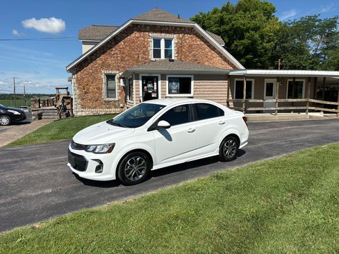 Used 2017 Chevrolet Sonic LT w/ RS Package FWD image 1