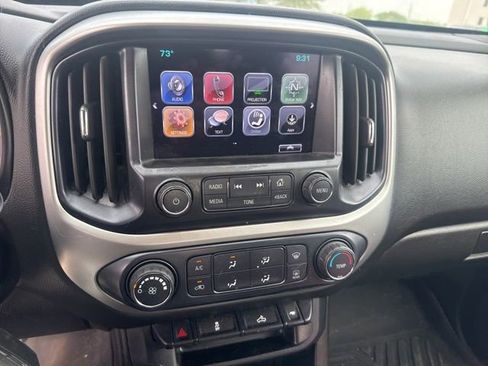 Used 2017 Chevrolet Colorado LT w/ LT Convenience Package image 10