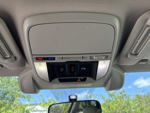 Used 2019 Subaru Forester Limited AWD/4WD image 47